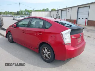 2010 Toyota Prius II with VIN JTDKN3DUXA0219610, listed as a IAAI auction lot 42015825 with 263,492 mi miles. Bid and sale history available at carsss.com. Image 3.