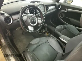 2010 MINI Hardtop S with VIN WMWMF7C59ATW88691, listed as a Copart auction lot 51974255 with Not Provided miles and Clean Title. Bid and sale history available at DreamBid. Image 8.