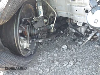 2024 Volkswagen Taos S с VIN 3VV5X7B23RM062187, выставлен на аукционе IAAI как лот 41681986 с пробегом 9 170 миль миль и . История ставок и продаж доступна на DreamBid. Изображение 17.