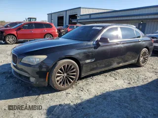 2011 BMW 7 Series 740Li with VIN WBAKB4C55BC575078, listed as a Copart auction lot 85501114 with 181,686 mi miles and Salvage Title. Bid and sale history available at carsss.com. Image 1.