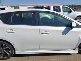 2016 Scion iM z VIN JTNKARJE4GJ511568, wystawiony jako IAAI lot #41787401 z przebiegiem 77 743 mil mil oraz . Historia ofert i sprzedaży dostępna na DreamBid. Obrazek 13.