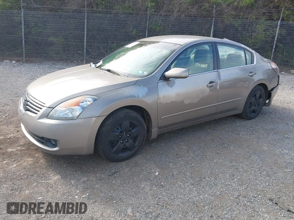 2008 Nissan Altima 2.5 S with VIN 1N4AL21E88N424645, listed as a IAAI auction lot 41985862 with 213,191 mi miles. Bid and sale history available at carsss.com. Image 2.
