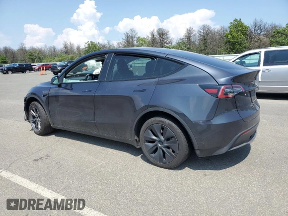 2024 Tesla Model Y Long Range с VIN 7SAYGDEE7RF180945, выставлен на аукционе Copart как лот 62059735 с пробегом Не указан миль и Списание • Salvage title. История ставок и продаж доступна на DreamBid. Изображение 2.