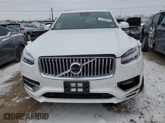 2023 Volvo XC90 Plus with VIN YV4062PN0P1918974, listed as a Copart auction lot 41789315 with 18,157 mi miles and Salvage Title. Bid and sale history available at carsss.com. Image 5.