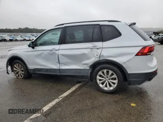 2018 Volkswagen Tiguan S with VIN 3VV1B7AX7JM072106, listed as a Copart auction lot 48373464 with 83,482 mi miles and Salvage title. Bid and sale history available at DreamBid. Image 2.
