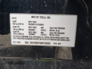 2022 Tesla Model Y Performance z VIN 7SAYGDEF5NF546680, wystawiony jako IAAI lot #42229359 z przebiegiem 55 597 mil mil oraz . Historia ofert i sprzedaży dostępna na DreamBid. Obrazek 9.