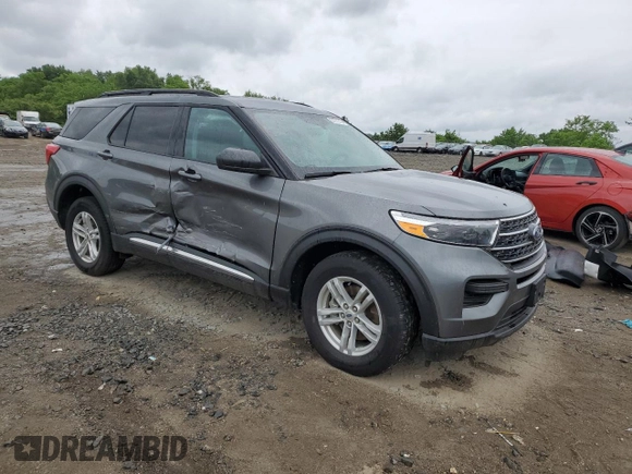2024 Ford Explorer XLT z VIN 1FMSK8DH7RGA80530, wystawiony jako Copart lot #57771715 z przebiegiem 12 718 mil mil oraz Szkoda całkowita • Salvage title. Historia ofert i sprzedaży dostępna na DreamBid. Obrazek 4.
