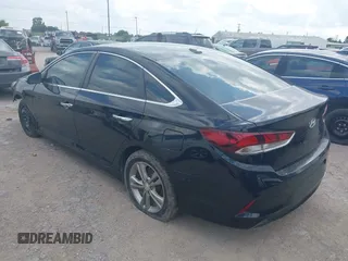 2018 Hyundai Sonata Sport with VIN 5NPE34AF4JH604405, listed as a IAAI auction lot 42156145 with 88,725 mi miles and . Bid and sale history available at carsss.com. Image 3.
