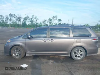 2016 Toyota Sienna SE с VIN 5TDXK3DC2GS718624, выставлен на аукционе IAAI как лот 42219215 с пробегом 150 033 миль миль и . История ставок и продаж доступна на DreamBid. Изображение 14.