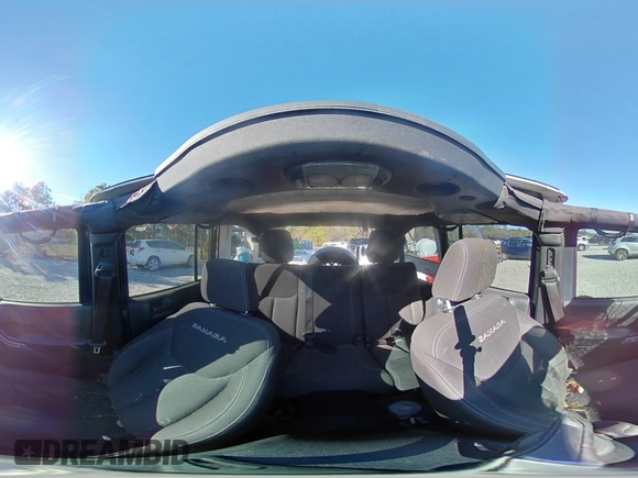 2018 Jeep Wrangler JK Unlimited Sahara with VIN 1C4HJWEG8JL804166, listed as a Copart auction lot 41606005 with 88,345 mi miles and Salvage Title. Bid and sale history available at carsss.com. Image 16.