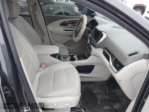 2019 GMC Terrain Denali with VIN 3GKALXEX2KL201449, listed as a IAAI auction lot 41566049 with 89,644 mi miles. Bid and sale history available at carsss.com. Image 5.