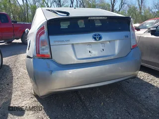 2013 Toyota Prius One with VIN JTDKN3DU1D5627906, listed as a IAAI auction lot 41971669 with 227,726 mi miles. Bid and sale history available at carsss.com. Image 6.