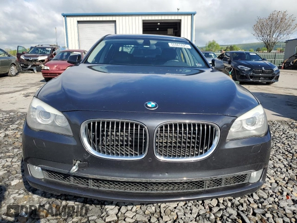 2012 BMW 7 Series 750Li xDrive with VIN WBAKC8C59CC437632, listed as a Copart auction lot 55965025 with 170,255 mi miles and Clean title. Bid and sale history available at DreamBid. Image 5.