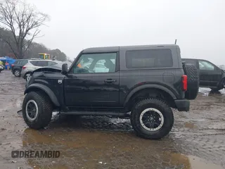 2024 Ford Bronco Big Bend с VIN 1FMDE7AH6RLA64647, выставлен на аукционе IAAI как лот 41084239 с пробегом 3 581 миль миль и . История ставок и продаж доступна на DreamBid. Изображение 14.