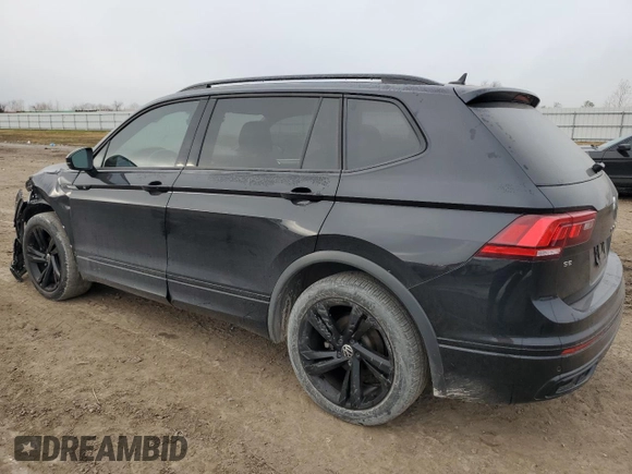 2023 Volkswagen Tiguan SE R-Line Black with VIN 3VVCB7AX8PM016614, listed as a Copart auction lot 43944695 with 39,378 mi miles and Salvage title. Bid and sale history available at DreamBid. Image 2.