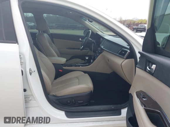 2018 Kia Optima EX with VIN 5XXGU4L3XJG246523, listed as a IAAI auction lot 41904668 with 104,767 mi miles and . Bid and sale history available at carsss.com. Image 5.