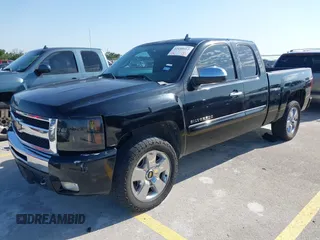 2011 Chevrolet Silverado 1500 LT with VIN 1GCRCSE05BZ408348, listed as a IAAI auction lot 42150412 with 300,795 mi miles and . Bid and sale history available at DreamBid. Image 2.