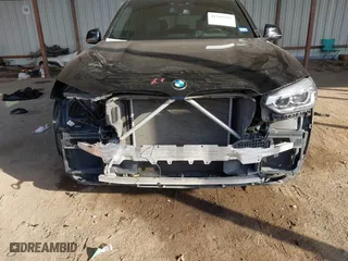 2019 BMW X3 sDrive30i with VIN 5UXTR7C58KLF32117, listed as a IAAI auction lot 41568295 with 60,323 mi miles. Bid and sale history available at carsss.com. Image 6.