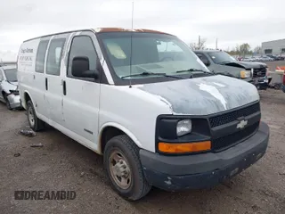 2003 Chevrolet Express Cargo with VIN 1GCGG25U331121265, listed as a IAAI auction lot 41945215 with 145,536 mi miles and . Bid and sale history available at DreamBid. Image 1.