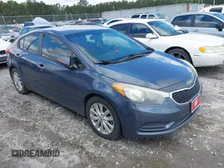2015 Kia Forte LX with VIN KNAFX4A64F5271782, listed as a IAAI auction lot 41981939 with Not Provided miles. Bid and sale history available at carsss.com. Image 1.