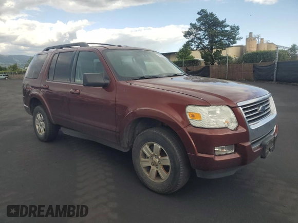 2009 Ford Explorer XLT z VIN 1FMEU73E49UA13863, wystawiony jako Copart lot #51857815 z przebiegiem 301 300 mil mil oraz Czysty tytuł • Clean title. Historia ofert i sprzedaży dostępna na DreamBid. Obrazek 4.