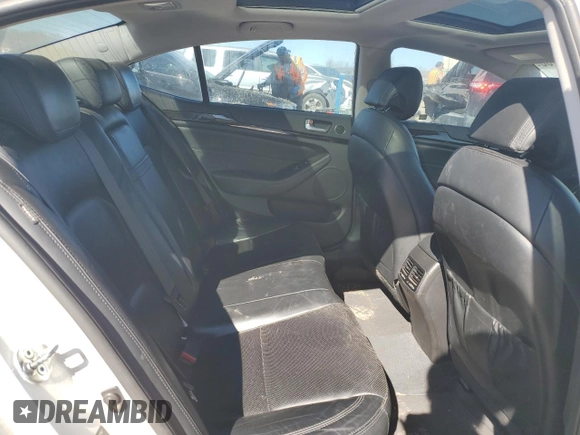 2014 Kia Cadenza Premium with VIN KNALN4D7XE5152520, listed as a Copart auction lot 47031785 with 142,386 mi miles and Salvage Title. Bid and sale history available at carsss.com. Image 10.