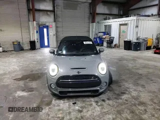 2019 MINI Convertible Cooper S с VIN WMWWG9C52K3E40384, выставлен на аукционе Copart как лот 86541954 с пробегом 81 384 миль миль и Списание • Salvage title. История ставок и продаж доступна на DreamBid. Изображение 13.