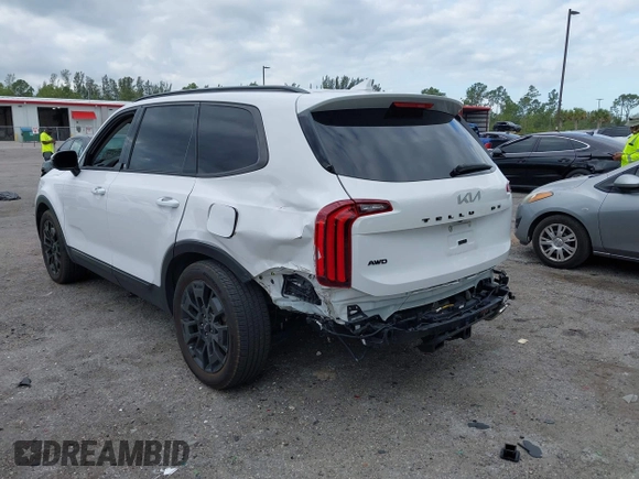 2022 Kia Telluride SX with VIN 5XYP5DHC8NG308797, listed as a IAAI auction lot 41907333 with 65,447 mi miles and . Bid and sale history available at carsss.com. Image 6.