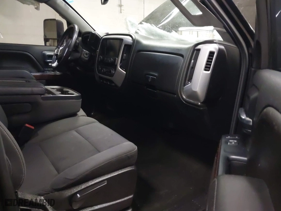 2016 GMC Sierra 1500 SLE with VIN 1GTV2MEC2GZ352383, listed as a IAAI auction lot 41511836 with 139,381 mi miles. Bid and sale history available at carsss.com. Image 5.