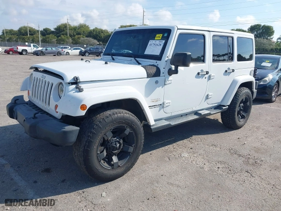 2013 Jeep Wrangler Unlimited Sahara with VIN 1C4HJWEG6DL683948, listed as a IAAI auction lot 41751628 with 112,606 mi miles. Bid and sale history available at carsss.com. Image 17.