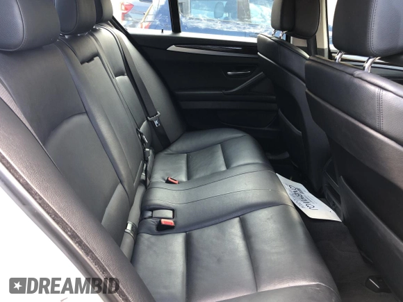 2013 BMW 5 Series 528i with VIN WBAXG5C5XDD233958, listed as a Copart auction lot 68722414 with 103,543 mi miles and . Bid and sale history available at carsss.com. Image 6.