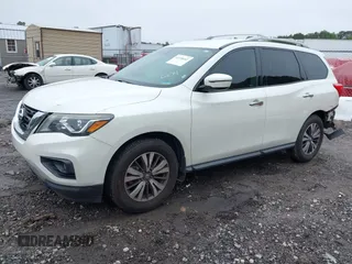 2017 Nissan Pathfinder SL with VIN 5N1DR2MN9HC646104, listed as a IAAI auction lot 42358443 with 146,902 mi miles and . Bid and sale history available at DreamBid. Image 18.