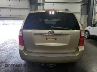 2006 Kia Sedona LX with VIN KNDMB233666082464, listed as a Copart auction lot 69070644 with 244,445 mi miles and Salvage Title. Bid and sale history available at carsss.com. Image 6.