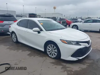 2020 Toyota Camry LE with VIN 4T1C11AK3LU361294, listed as a IAAI auction lot 41915072 with 107,682 mi miles. Bid and sale history available at carsss.com. Image 1.