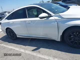 2022 Honda Accord EX-L с VIN 1HGCV1F5XNA074133, выставлен на аукционе IAAI как лот 42202072 с пробегом 19 380 миль миль и . История ставок и продаж доступна на DreamBid. Изображение 13.