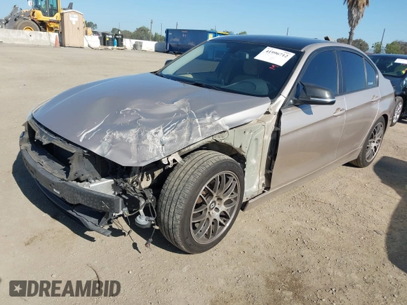 2014 BMW 3 Series 328i with VIN WBA3C1C53EK117260, listed as a IAAI auction lot 41996712 with 92,725 mi miles and . Bid and sale history available at carsss.com. Image 20.