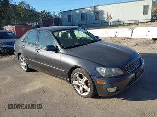 2001 Lexus IS with VIN JTHBD182210033784, listed as a IAAI auction lot 41623643 with 166,657 mi miles. Bid and sale history available at carsss.com. Image 1.