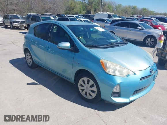 2013 Toyota Prius One z VIN JTDKDTB3XD1045937, wystawiony jako IAAI lot #41862939 z przebiegiem 144 947 mil mil oraz . Historia ofert i sprzedaży dostępna na DreamBid. Obrazek 1.