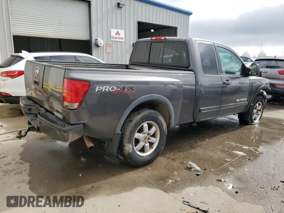 2008 Nissan Titan XE z VIN 1N6BA06C68N306381, wystawiony jako Copart lot #44445615 z przebiegiem 163 225 mil mil oraz Szkoda całkowita • Salvage title. Historia ofert i sprzedaży dostępna na DreamBid. Obrazek 3.