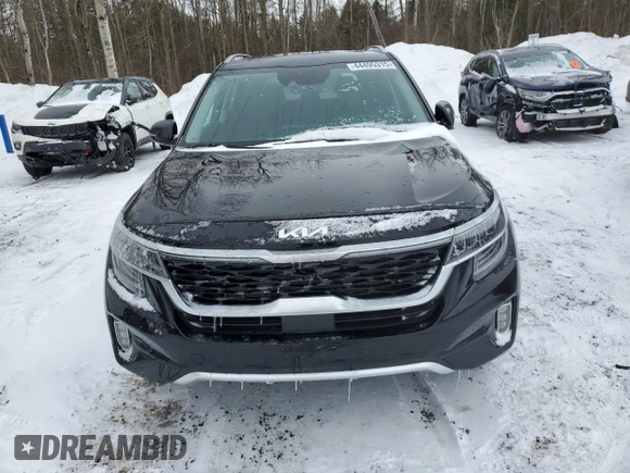 2023 Kia Seltos EX with VIN KNDERCAA0P7447790, listed as a Copart auction lot 44495315 with 22,373 mi miles and Salvage Title. Bid and sale history available at DreamBid. Image 5.
