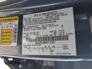 2019 Ford Fusion SE with VIN 3FA6P0LU8KR131951, listed as a IAAI auction lot 41908428 with 58,611 mi miles and . Bid and sale history available at DreamBid. Image 9.