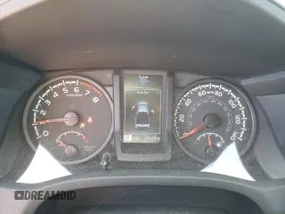 2022 Toyota Tacoma SR с VIN 3TMCZ5AN7NM503488, выставлен на аукционе Copart как лот 58147705 с пробегом 25 039 миль миль и Списание • Salvage title. История ставок и продаж доступна на DreamBid. Изображение 9.