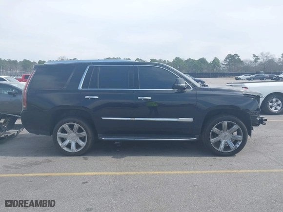2017 Cadillac Escalade Luxury with VIN 1GYS4BKJ3HR307534, listed as a IAAI auction lot 41762802 with 109,420 mi miles. Bid and sale history available at carsss.com. Image 14.
