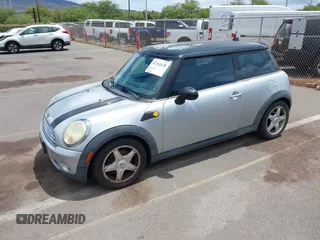2009 MINI Hardtop with VIN WMWMF33599TT69778, listed as a IAAI auction lot 42262628 with 79,028 mi miles and . Bid and sale history available at DreamBid. Image 2.