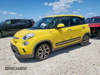 2014 FIAT 500L Trekking z VIN ZFBCFADH9EZ020464, wystawiony jako Copart lot #61355745 z przebiegiem 139 215 mil mil oraz Szkoda całkowita • Salvage title. Historia ofert i sprzedaży dostępna na DreamBid. Obrazek 1.