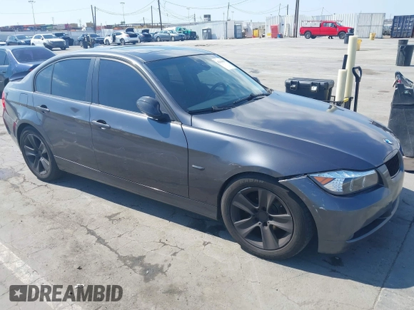 2007 BMW 3 Series 328i with VIN WBAVC53587FZ76498, listed as a IAAI auction lot 42110897 with 178,823 mi miles and . Bid and sale history available at carsss.com. Image 1.