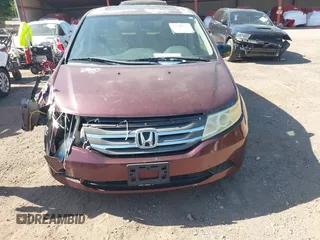 2013 Honda Odyssey EX-L с VIN 5FNRL5H63DB054842, выставлен на аукционе IAAI как лот 42338007 с пробегом 192 951 миль миль и . История ставок и продаж доступна на DreamBid. Изображение 11.