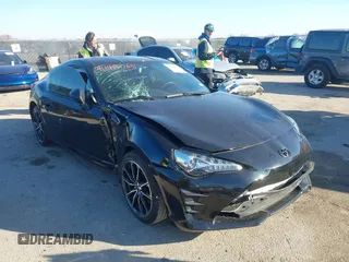 2020 Toyota 86 with VIN JF1ZNAA19L8754208, listed as a IAAI auction lot 41148065 with 65,789 mi miles. Bid and sale history available at carsss.com. Image 6.