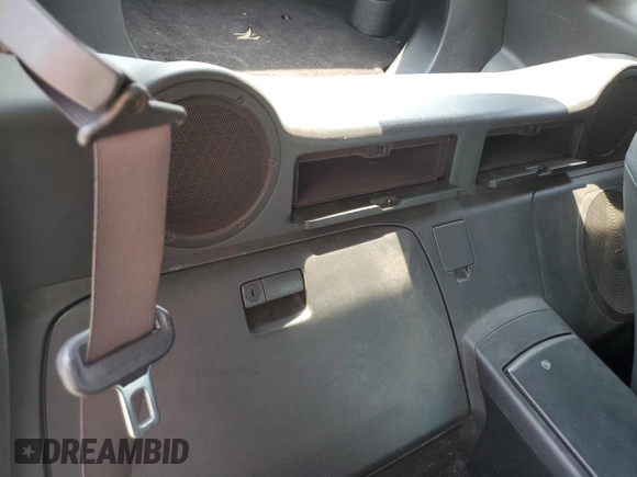 2005 Nissan 350Z with VIN JN1AZ34D85M608232, listed as a Copart auction lot 69145384 with 128,199 mi miles and Clean Title. Bid and sale history available at DreamBid. Image 10.