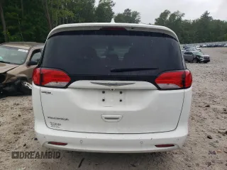 2017 Chrysler Pacifica Touring with VIN 2C4RC1DG8HR514367, listed as a Copart auction lot 60610805 with 168,796 mi miles and Non repairable. Bid and sale history available at DreamBid. Image 6.